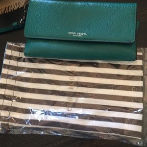 Henri Bender trifold wallet/wristlet